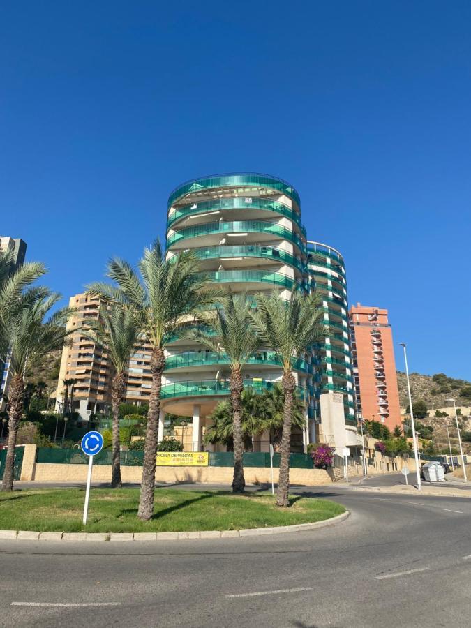 Elegant 2-Bedroom Apartment In Benidorm With Private Pool And Scenic Garden Views Cala de Finestrat Exterior photo